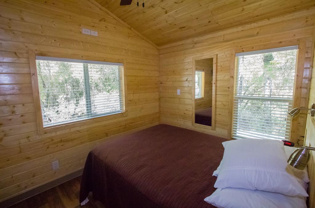 Oakzanita Springs Camping Resort Cottage 3 Descanso Екстер'єр фото