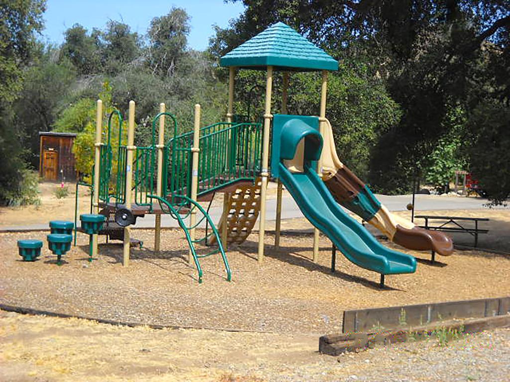 Oakzanita Springs Camping Resort Cottage 3 Descanso Екстер'єр фото
